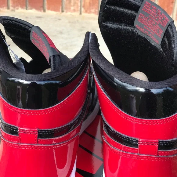 Air Jordan Retro 1 OG Patent Bred / Banned Size 8.5, 9, 11 - Picture 8 of 16
